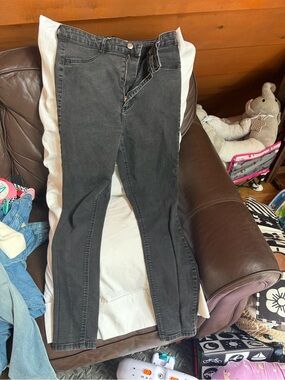 Zara Black Skinny High-Rise Jeans
